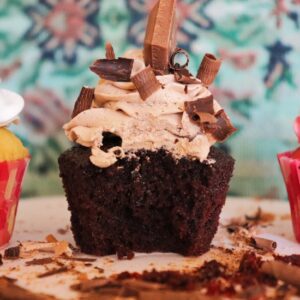 Custom Cake Builder